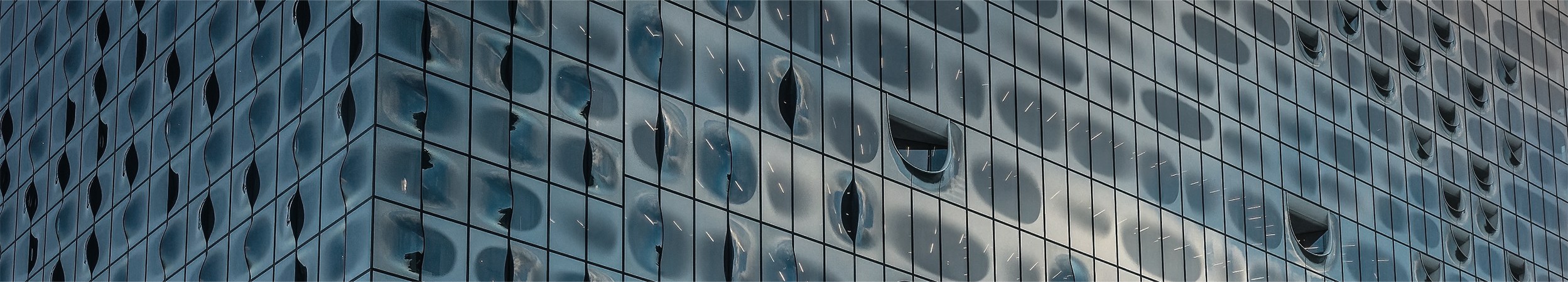 Elbphilharmonie glass facade, Hamburg